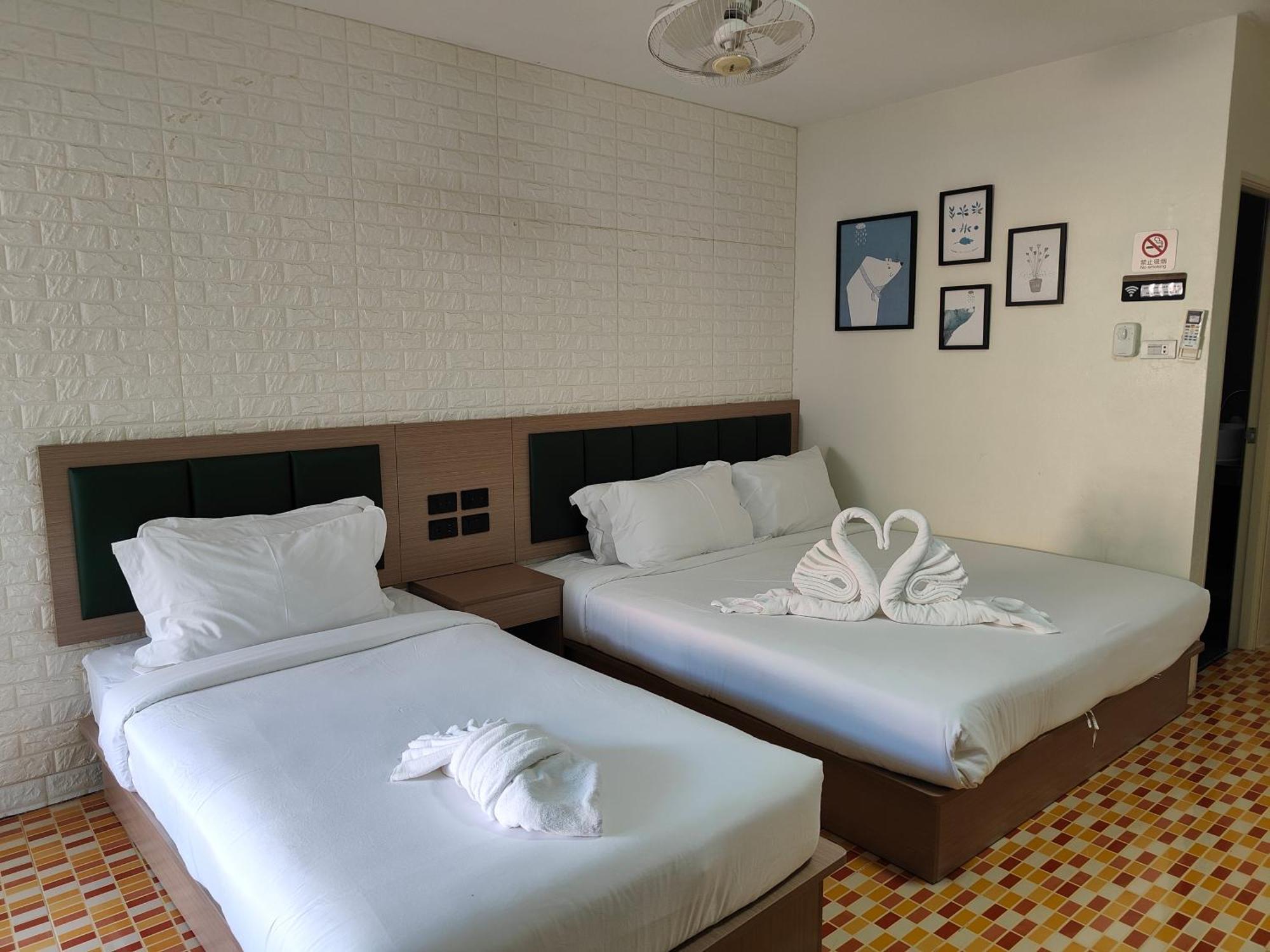 Baankasemsuk Resort 般咔 深宿 Patong Экстерьер фото