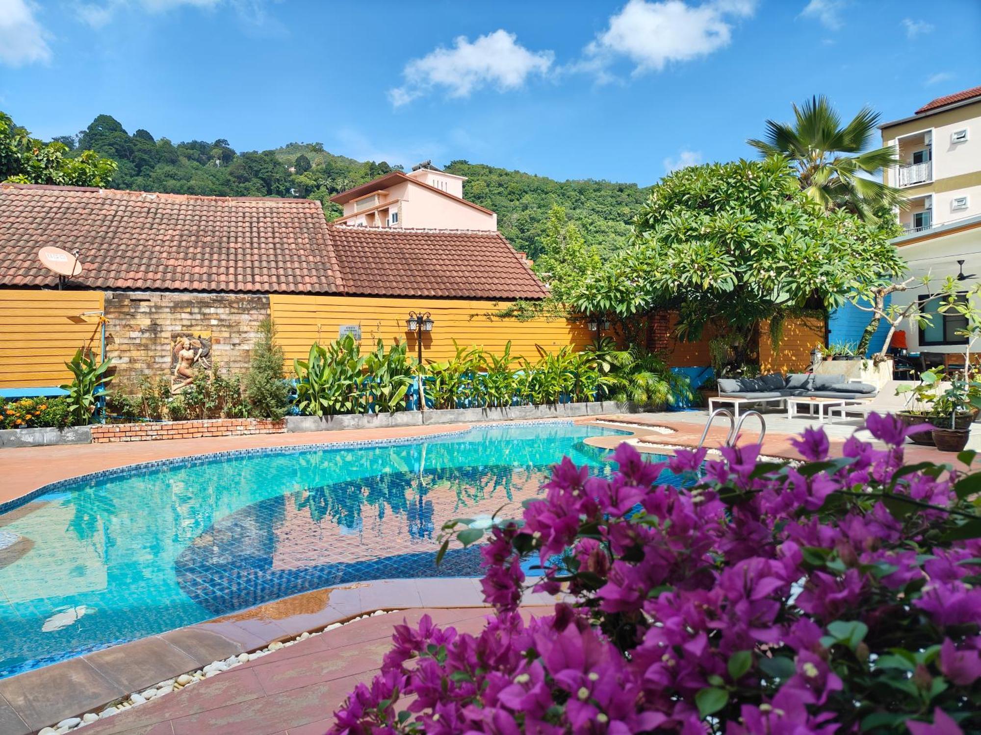 Baankasemsuk Resort 般咔 深宿 Patong Экстерьер фото