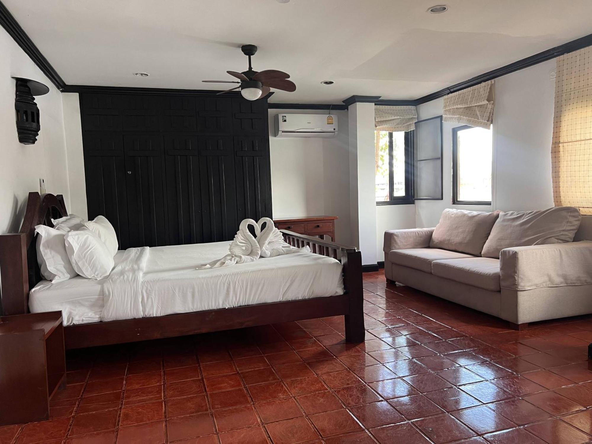 Baankasemsuk Resort 般咔 深宿 Patong Экстерьер фото